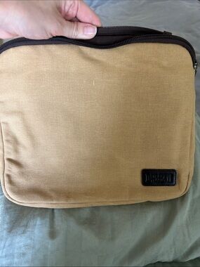 Canvas Travel Pouch organizer by Duluth